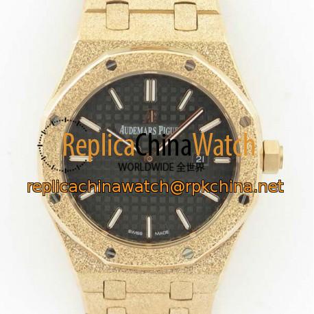 Replica Audemars Piguet Royal Oak Frosted Gold Quartz 33MM 67653 OM Rose Gold Black Dial Swiss 3132