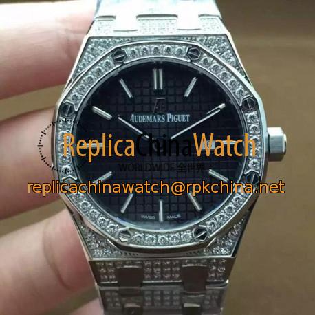 Replica Audemars Piguet Royal Oak 67651 Ladies Stainless Steel & Diamonds Black Dial Swiss Quartz 2713